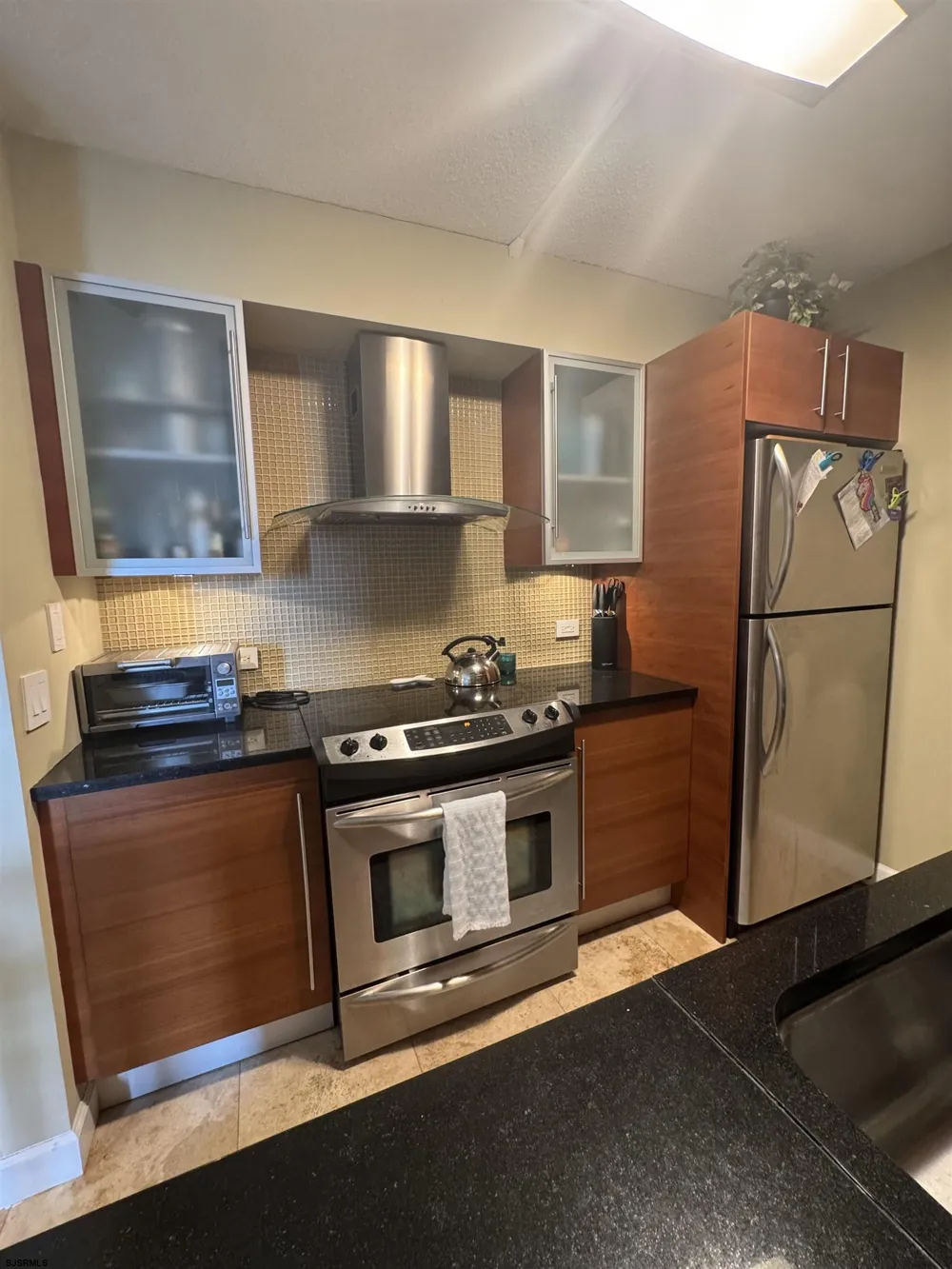 526 Pacific Ave Atlantic City, NJ 08401