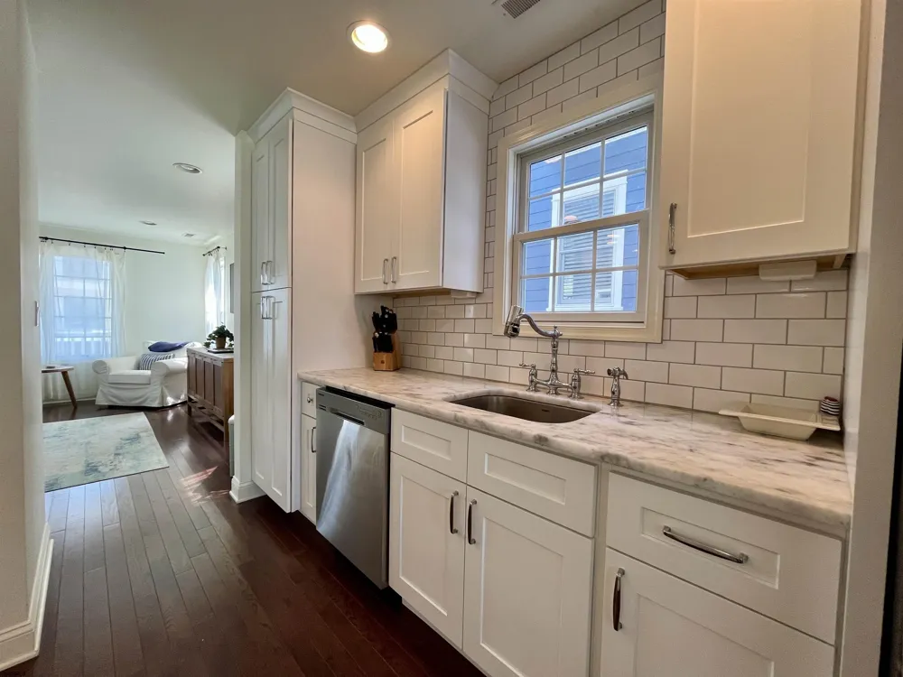 304 N Vendome Ave Margate, NJ 08402