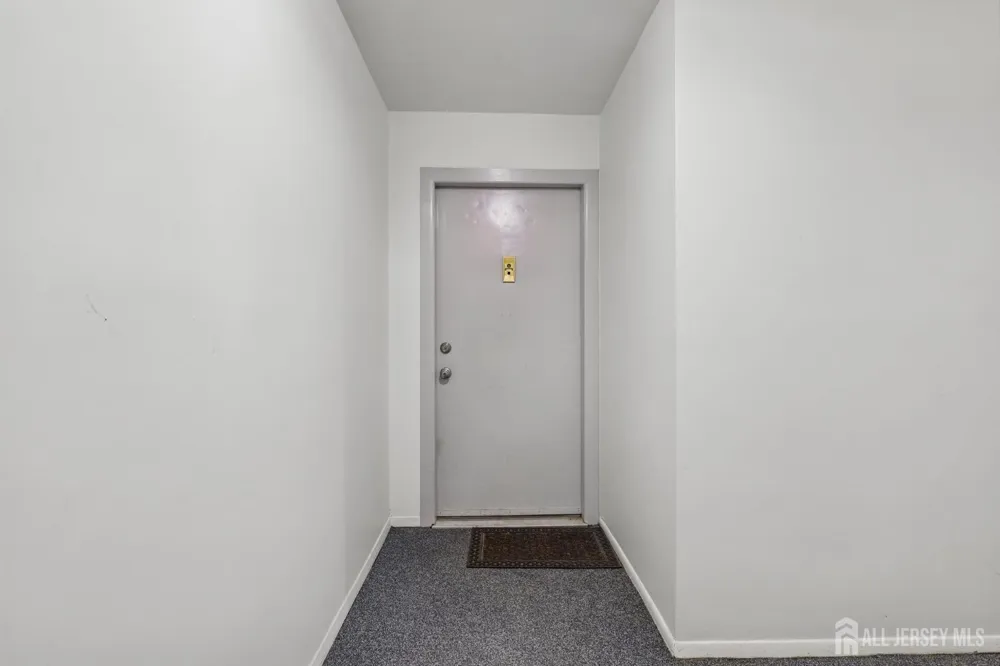 2109 Sayre Drive #2109 Plainsboro, NJ 08540
