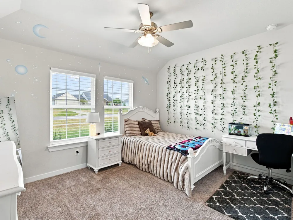10216 Finch Road Sanger, TX 76266