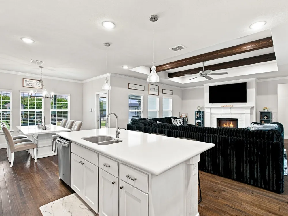 10216 Finch Road Sanger, TX 76266
