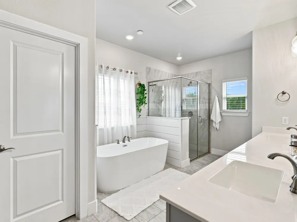 10216 Finch Road Sanger, TX 76266