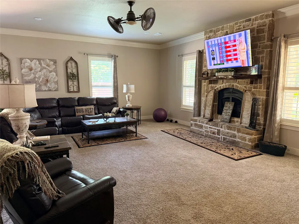 10442 County Road 2434 Terrell, TX 75160