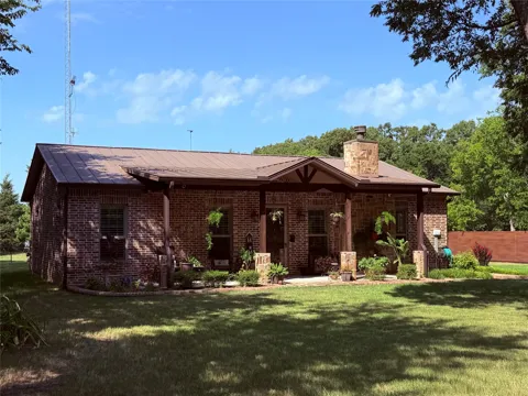 10442 County Road 2434