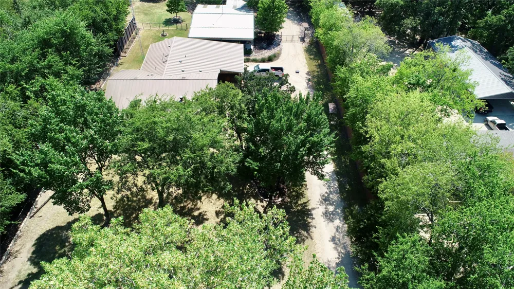 10442 County Road 2434 Terrell, TX 75160