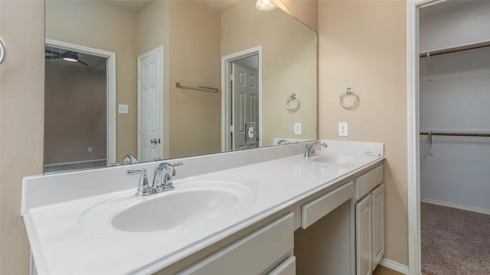 1405 Samantha Creek Drive Little Elm, TX 75068