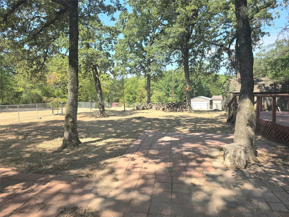 100 Crow Street Mabank, TX 75156