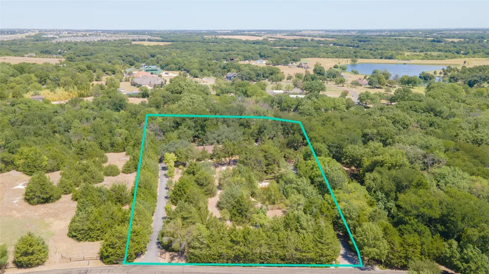 2485 County Road 852 McKinney, TX 75071