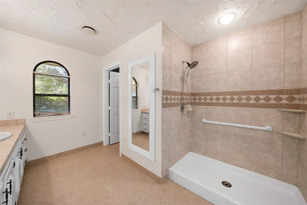 2485 County Road 852 McKinney, TX 75071