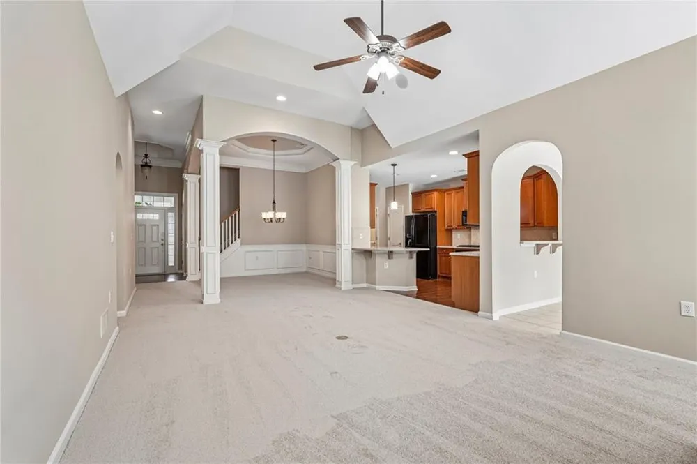428 Brookes Walk Woodstock, GA 30188