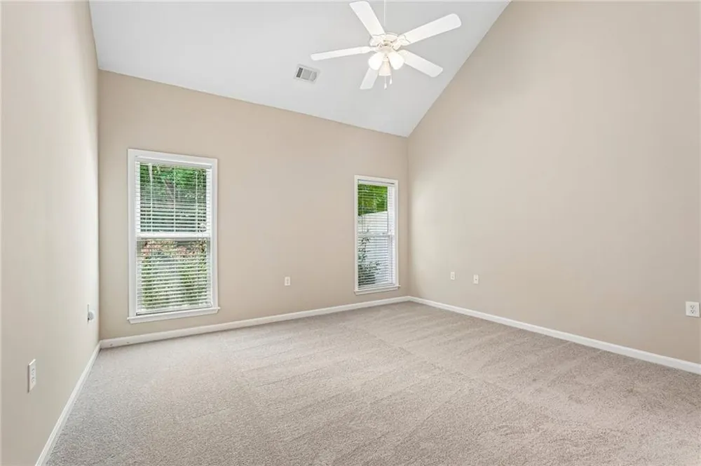 428 Brookes Walk Woodstock, GA 30188