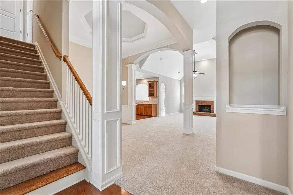 428 Brookes Walk Woodstock, GA 30188