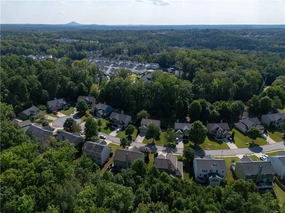 428 Brookes Walk Woodstock, GA 30188