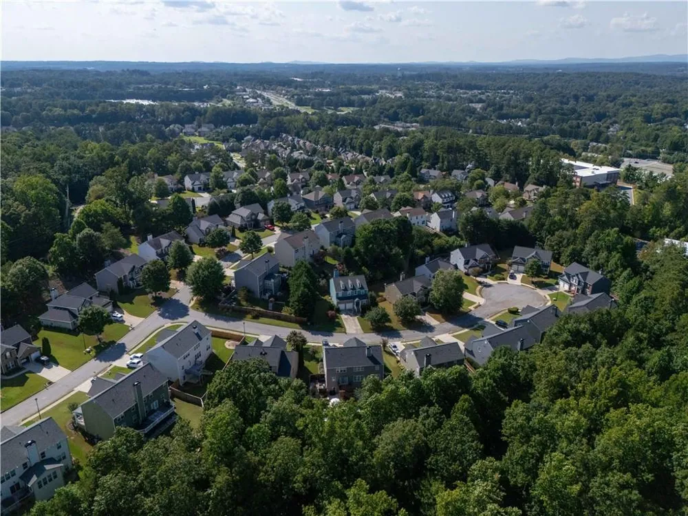 428 Brookes Walk Woodstock, GA 30188