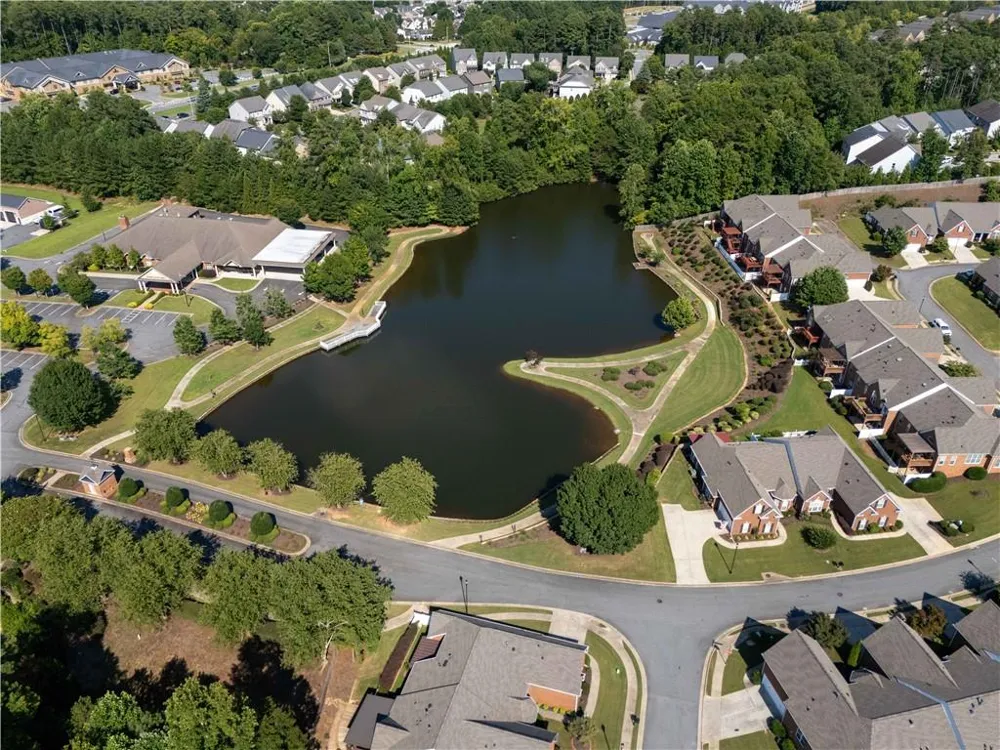 428 Brookes Walk Woodstock, GA 30188