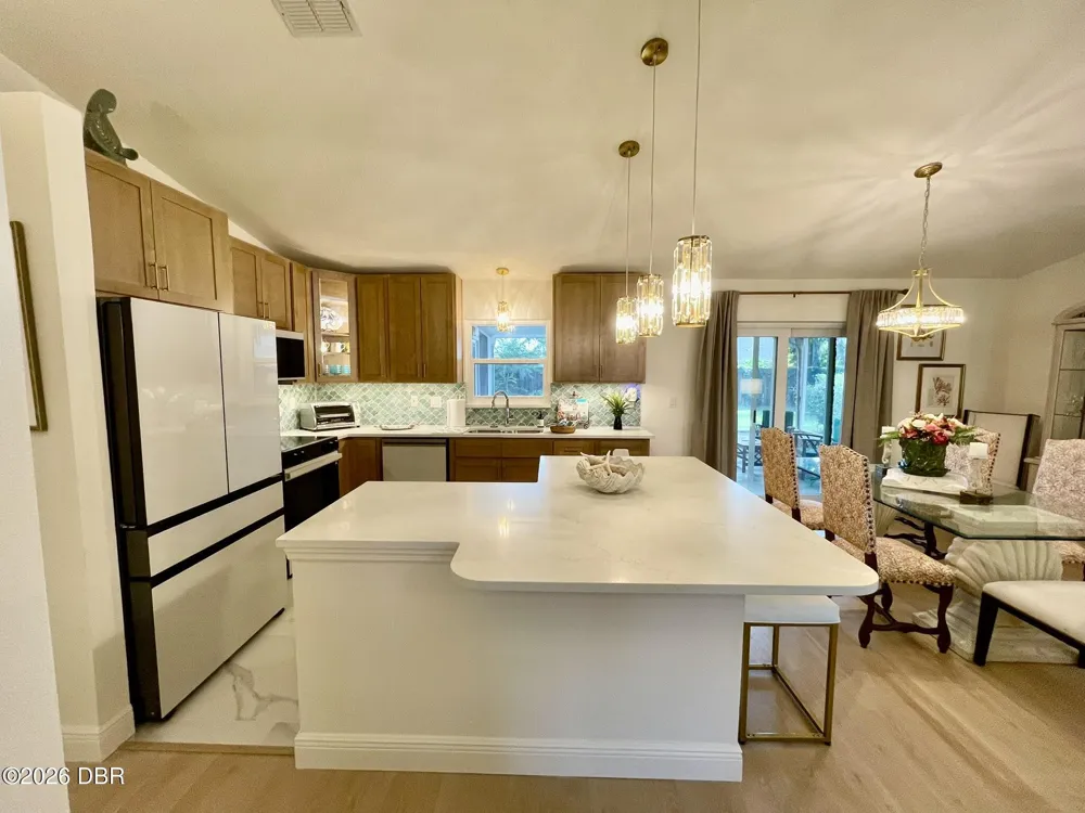 2809 Orange Tree Drive Edgewater, FL 32141