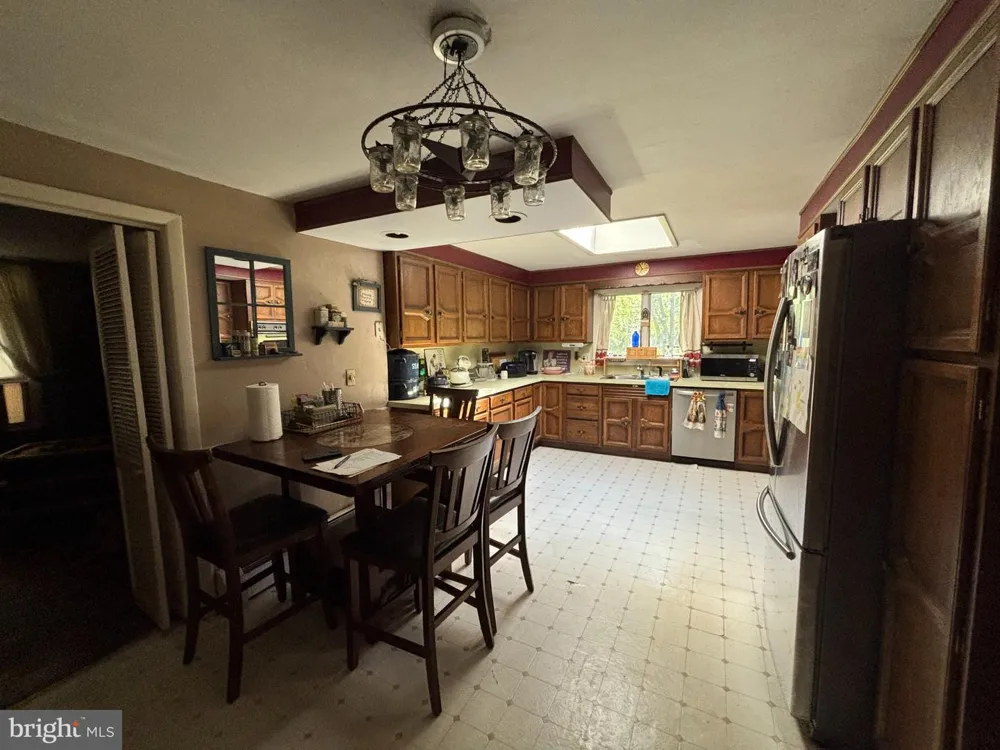 231 LAUREL ROAD Lehighton, PA 18235