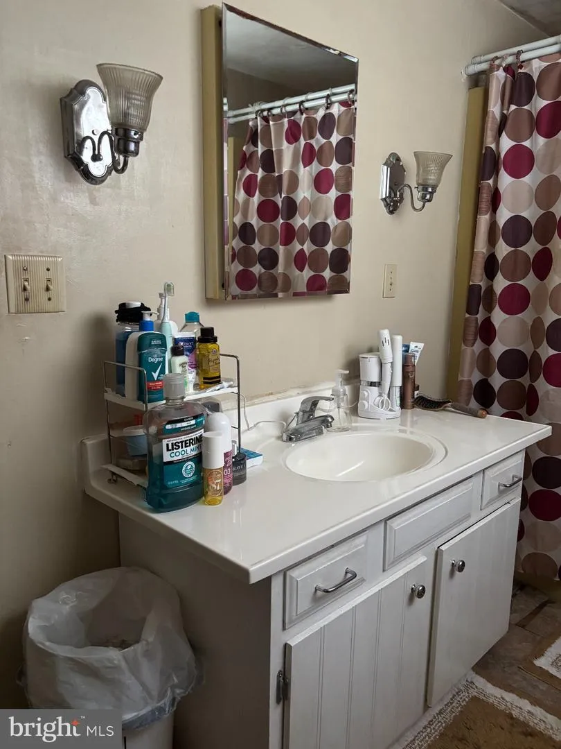 231 LAUREL ROAD Lehighton, PA 18235
