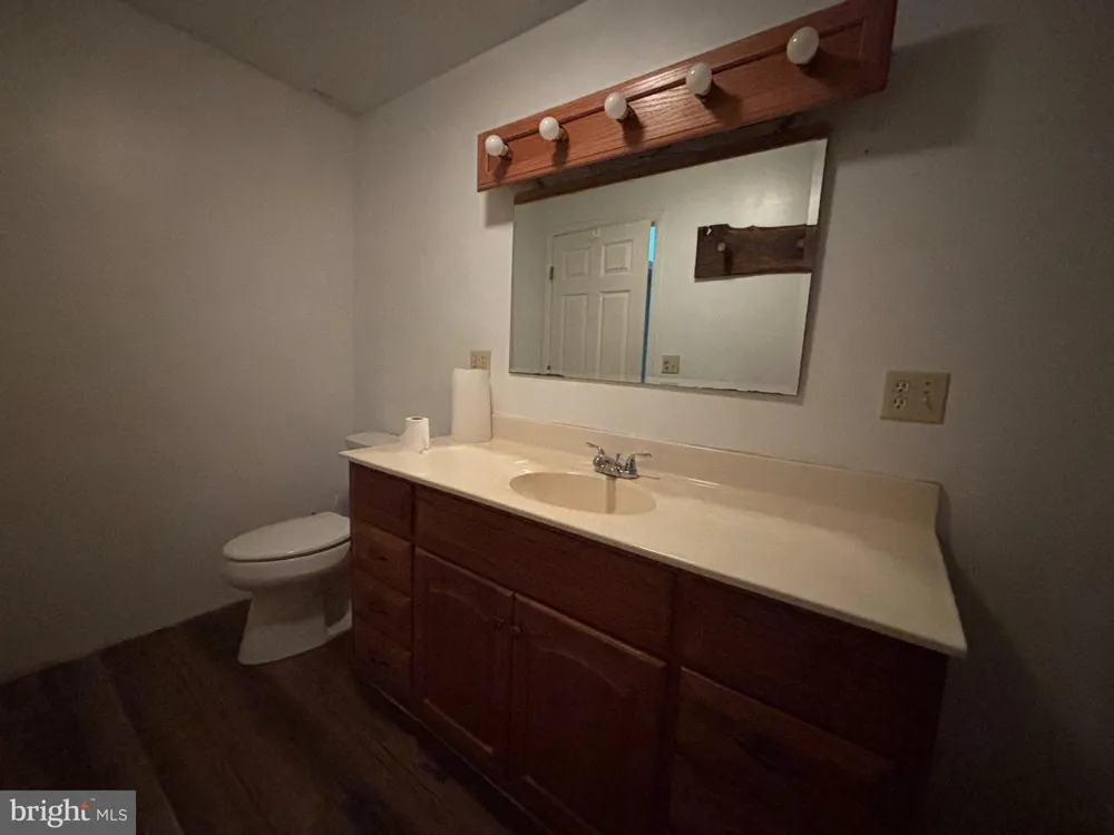231 LAUREL ROAD Lehighton, PA 18235