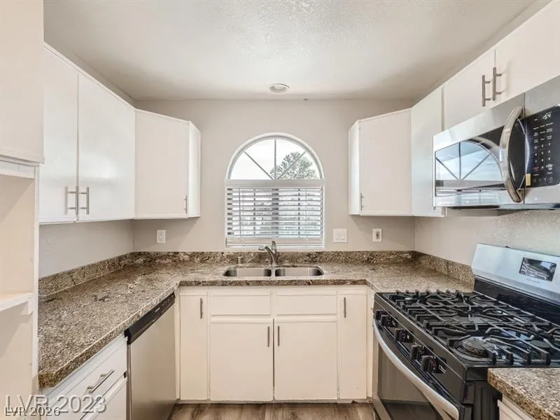 1411 Santa Margarita Street #H Las Vegas, NV 89146