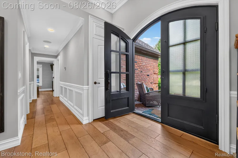 12300 Forest Glen Lane Shelby Charter Township, MI 48315