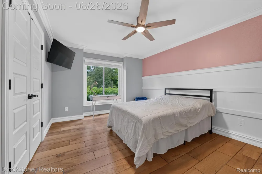 12300 Forest Glen Lane Shelby Charter Township, MI 48315