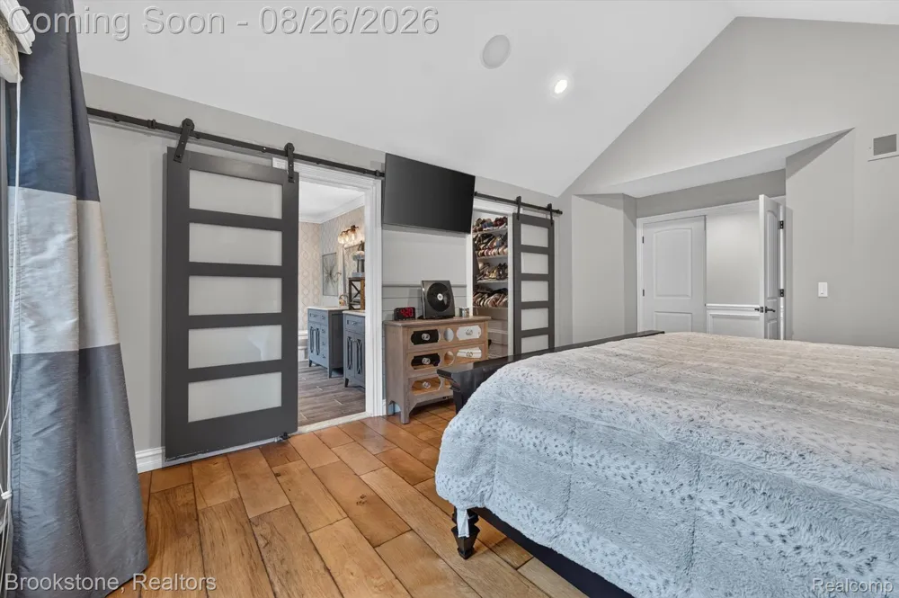12300 Forest Glen Lane Shelby Charter Township, MI 48315