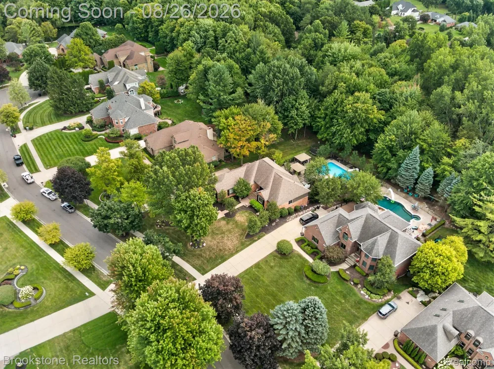 12300 Forest Glen Lane Shelby Charter Township, MI 48315