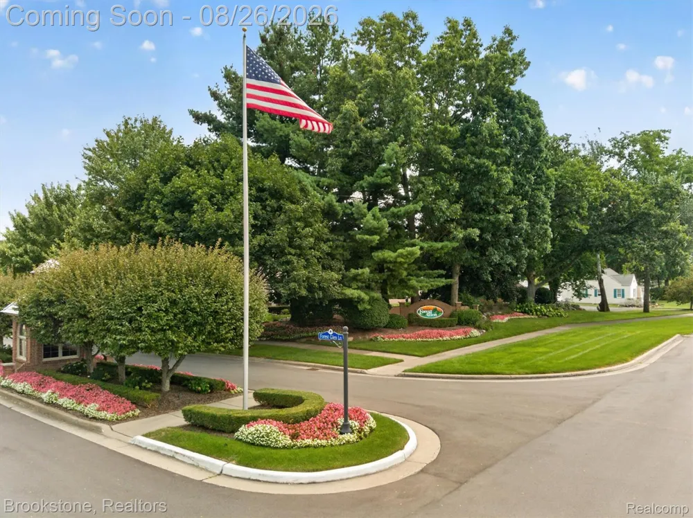 12300 Forest Glen Lane Shelby Charter Township, MI 48315