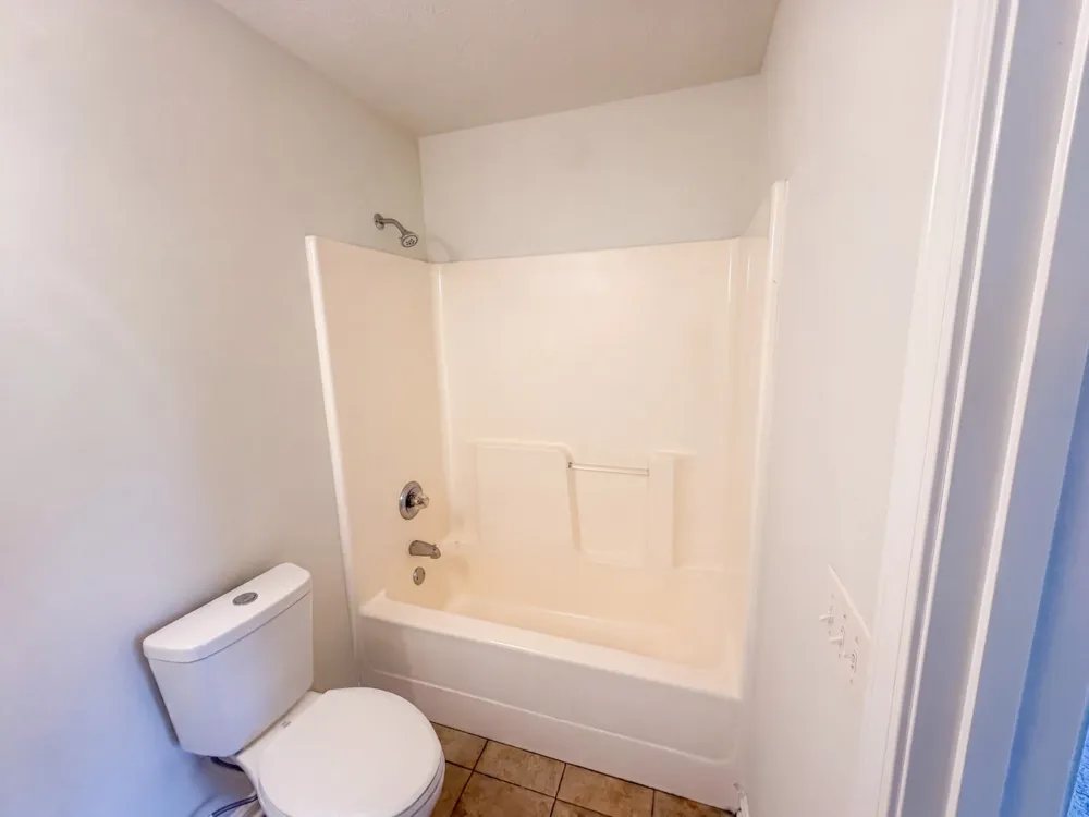 305 Shadow Dr Shelbyville, TN 37160