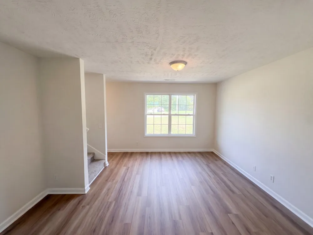 305 Shadow Dr Shelbyville, TN 37160