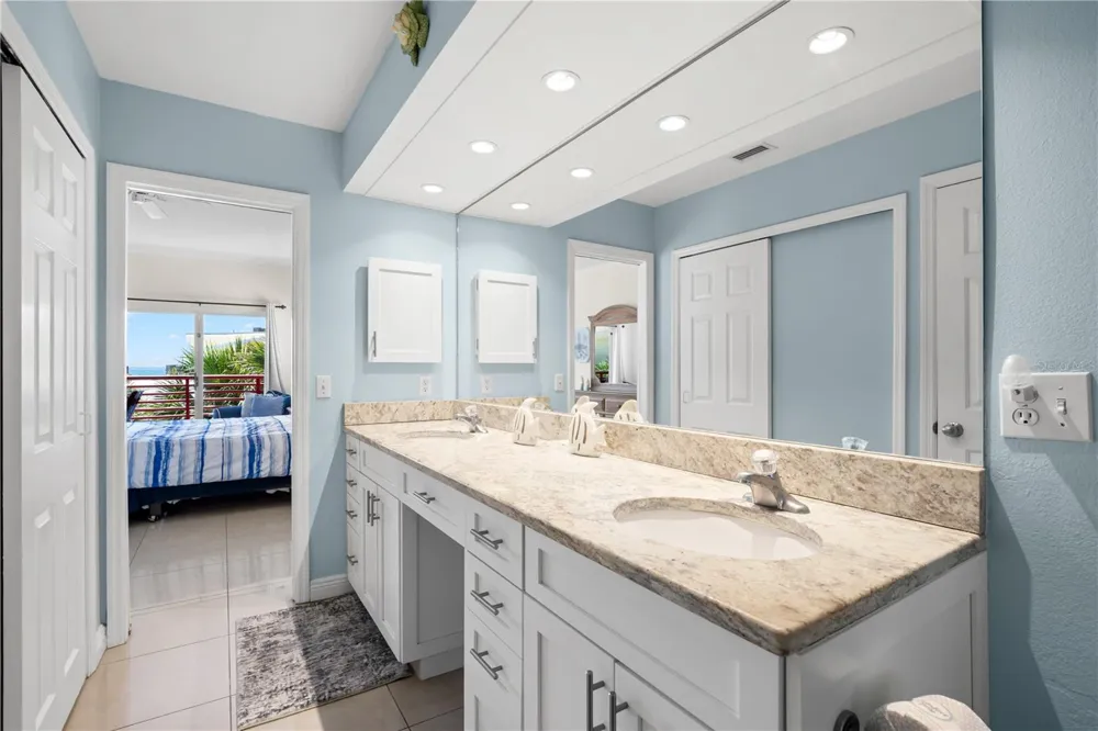 12935 GULF LANE #205 Madeira Beach, FL 33708
