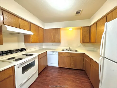 2817 Longmire Drive #C