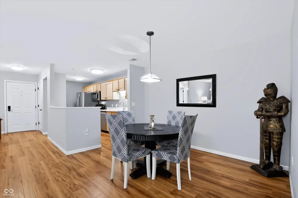 6509 Emerald Hill Court #102 Indianapolis, IN 46237