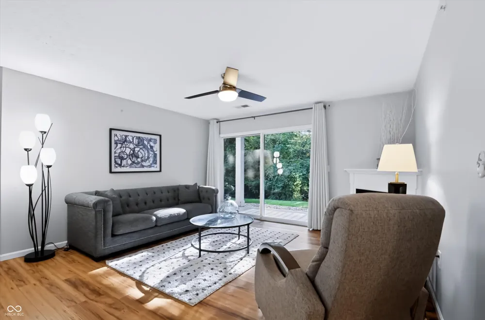 6509 Emerald Hill Court #102 Indianapolis, IN 46237