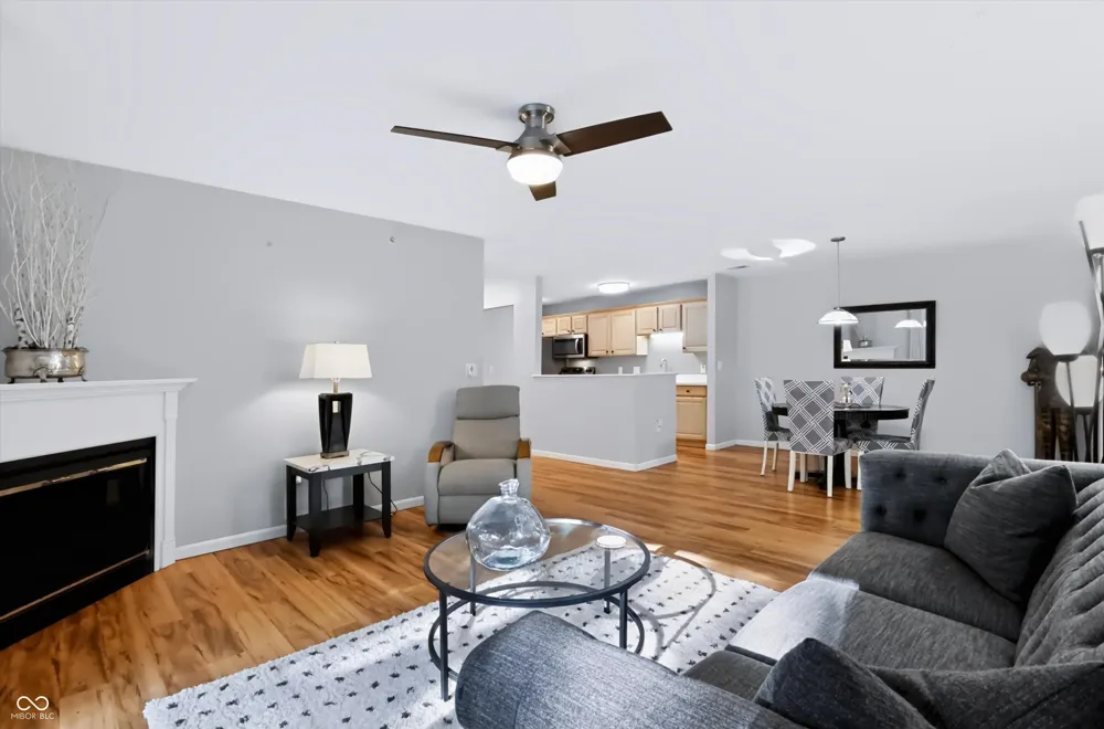 6509 Emerald Hill Court #102 Indianapolis, IN 46237