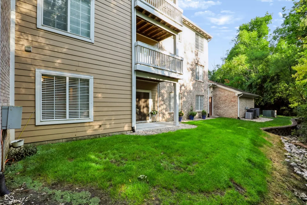6509 Emerald Hill Court #102 Indianapolis, IN 46237