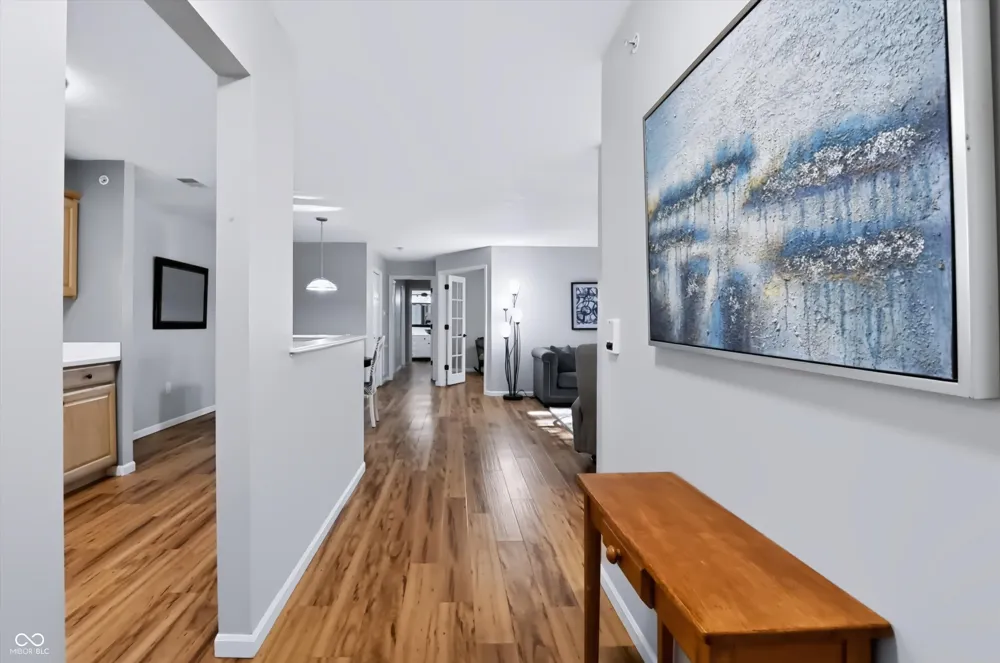 6509 Emerald Hill Court #102 Indianapolis, IN 46237