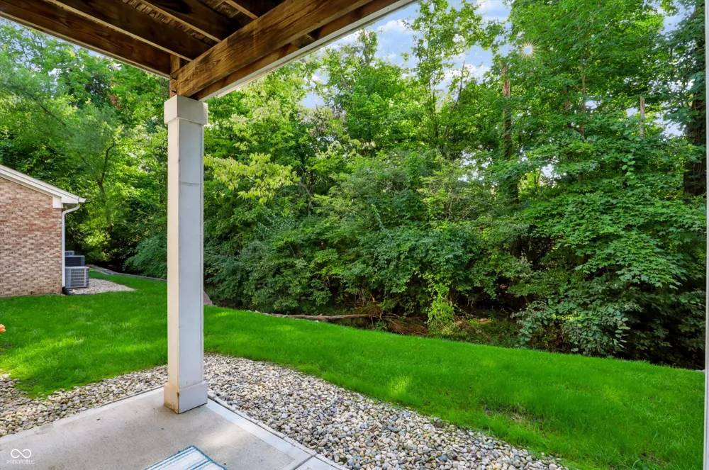6509 Emerald Hill Court #102 Indianapolis, IN 46237