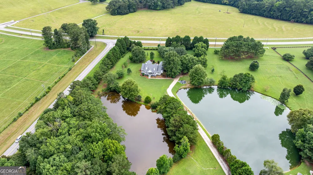 10 Highland Park DR Sharpsburg, GA 30277