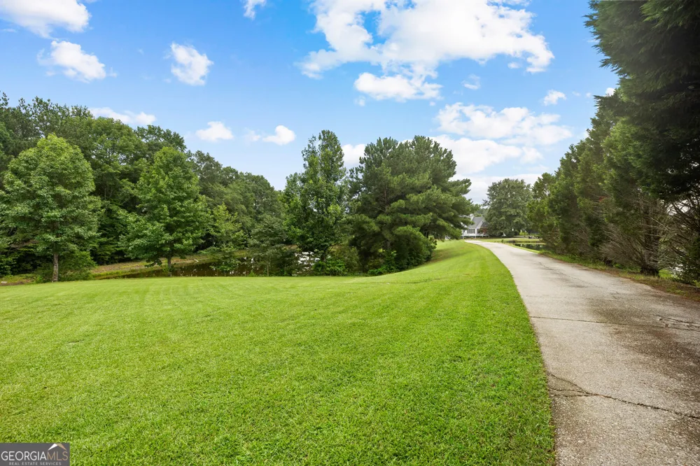 10 Highland Park DR Sharpsburg, GA 30277