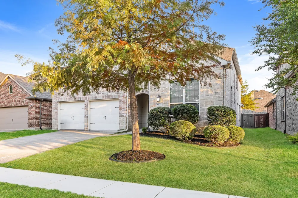 5305 Grove Cove Drive McKinney, TX 75071
