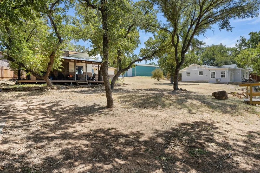1516 Lakeview Drive Palo Pinto, TX 76484