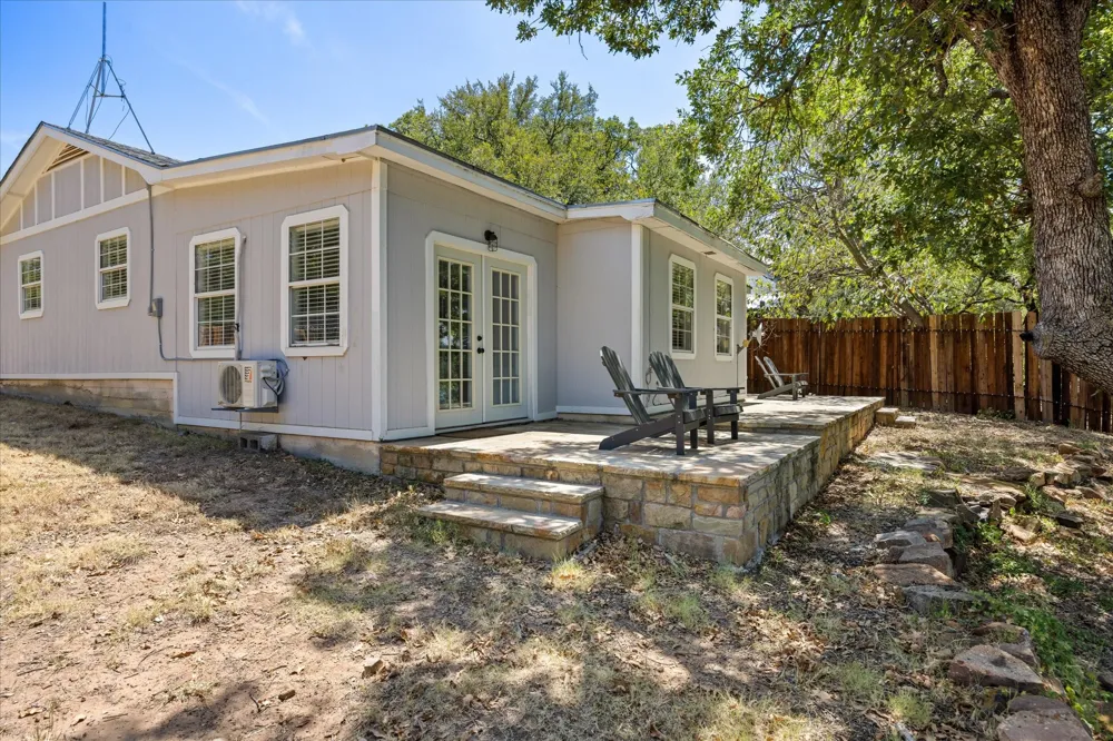 1516 Lakeview Drive Palo Pinto, TX 76484
