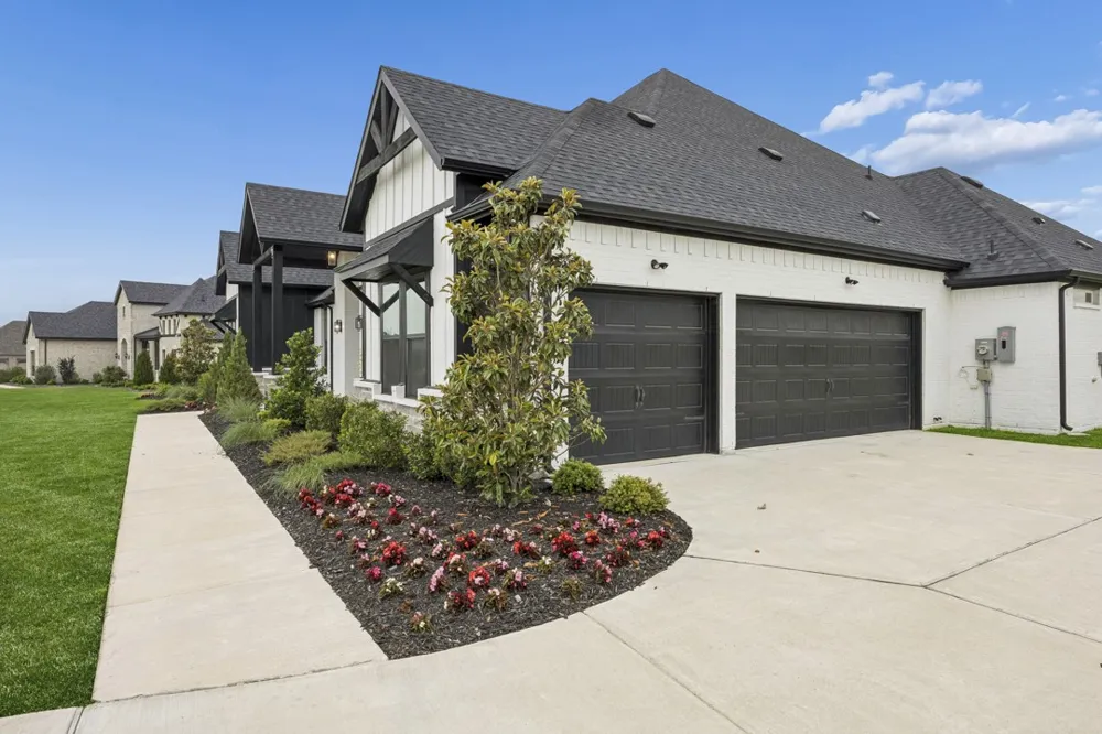 4037 Lagos Drive Midlothian, TX 76065