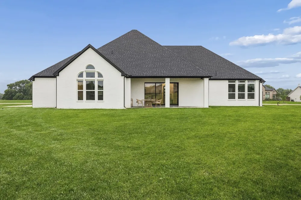 4037 Lagos Drive Midlothian, TX 76065