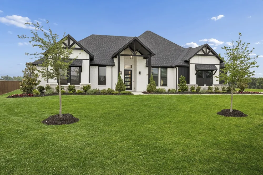 4037 Lagos Drive Midlothian, TX 76065