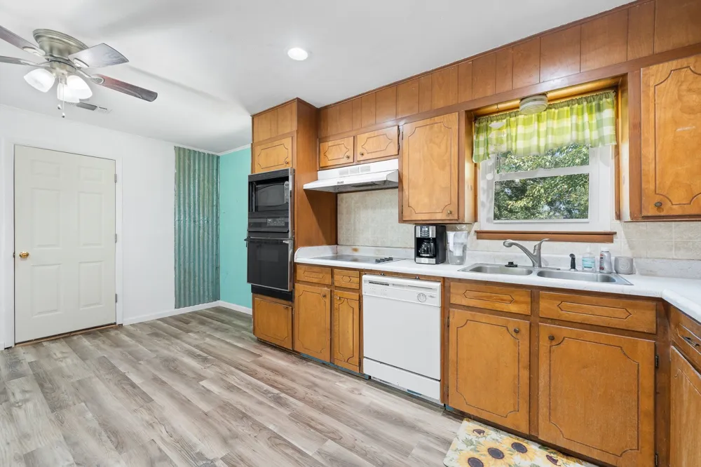 502 King Street Itasca, TX 76055