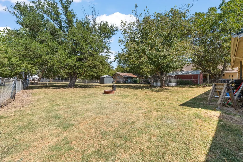 502 King Street Itasca, TX 76055