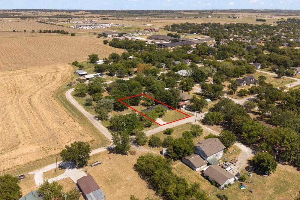 502 King Street Itasca, TX 76055